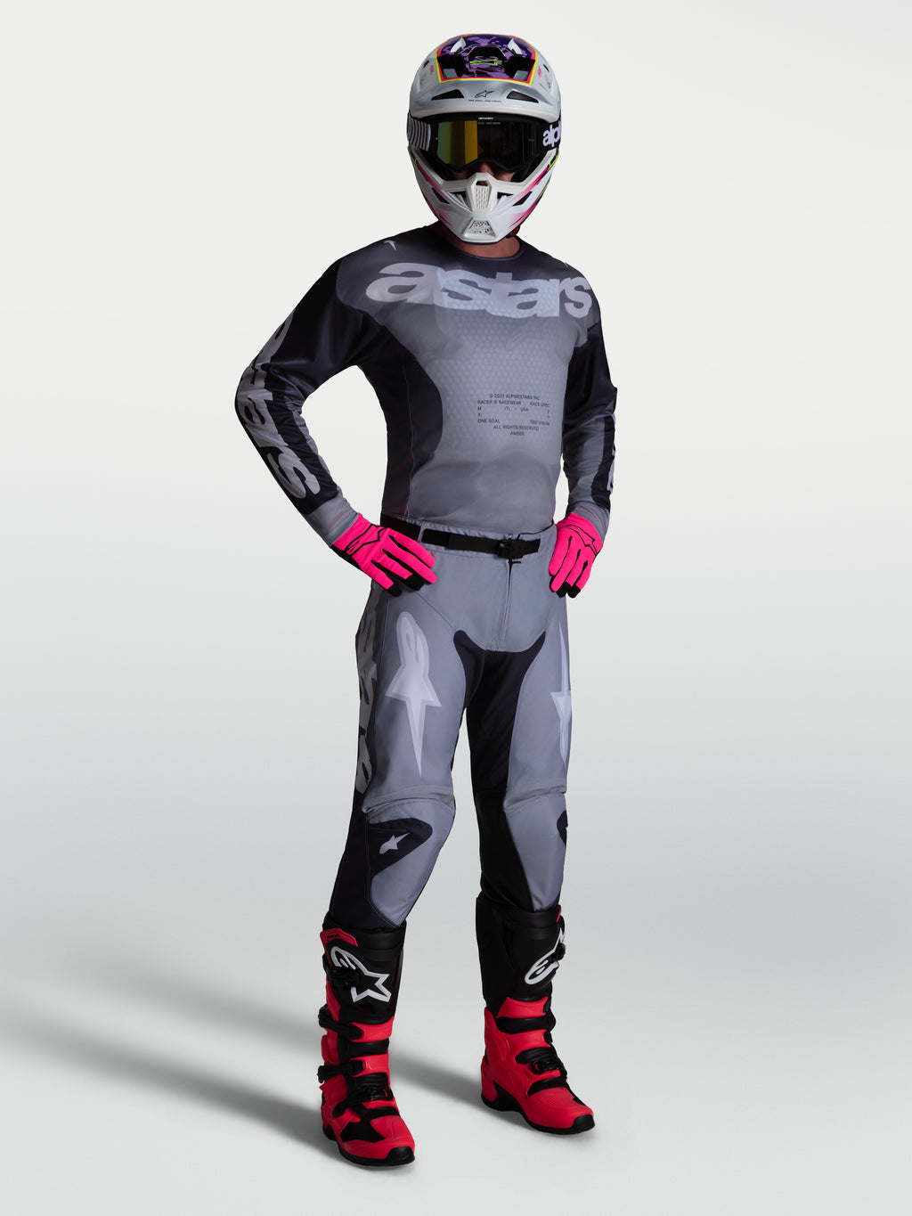Alpinestars 2027 Racer Amber tröja och Gear Set, motocross-set för herr, grått och rosa, atletisk passform med teknisk mesh.