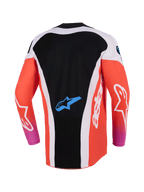 Alpinestars 2026 Techstar Knif tröja, motocrosströja, svart och orange fluo, ryggvy med förlängd ryggdesign, vita sidopaneler, blå Astar-logotyp på nedre ryggen, långa ärmar, högpresterande racingutrustning