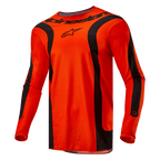 Alpinestars 2024 Fluid Lurv tröja, motocrosströja, Hot Orange och svart, långa ärmar med svarta svängda paneler, svart Alpinestars-logotyp på bröstet och märkning vid halsen, atletisk sportpassform för terrängkörning