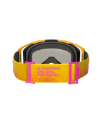 Alpinestars Vision 8 Corp Goggles, motocrossglasögon, orange och gula med rosa accenter, baksida som visar remmen med texten 'ALPINESTARS ONE GOAL. ONE VISION.', rosa remjusterare, orange ram med svart skumvaddering