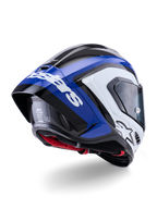 Alpinestars Supertech R10 Arius-hjälm, integralhjälm för racing, svart, vit och blå glansig yta, trekvartsvy bakifrån som visar den aerodynamiska spoilern, synlig kolfibertextur och framträdande vit Alpinestars-branding