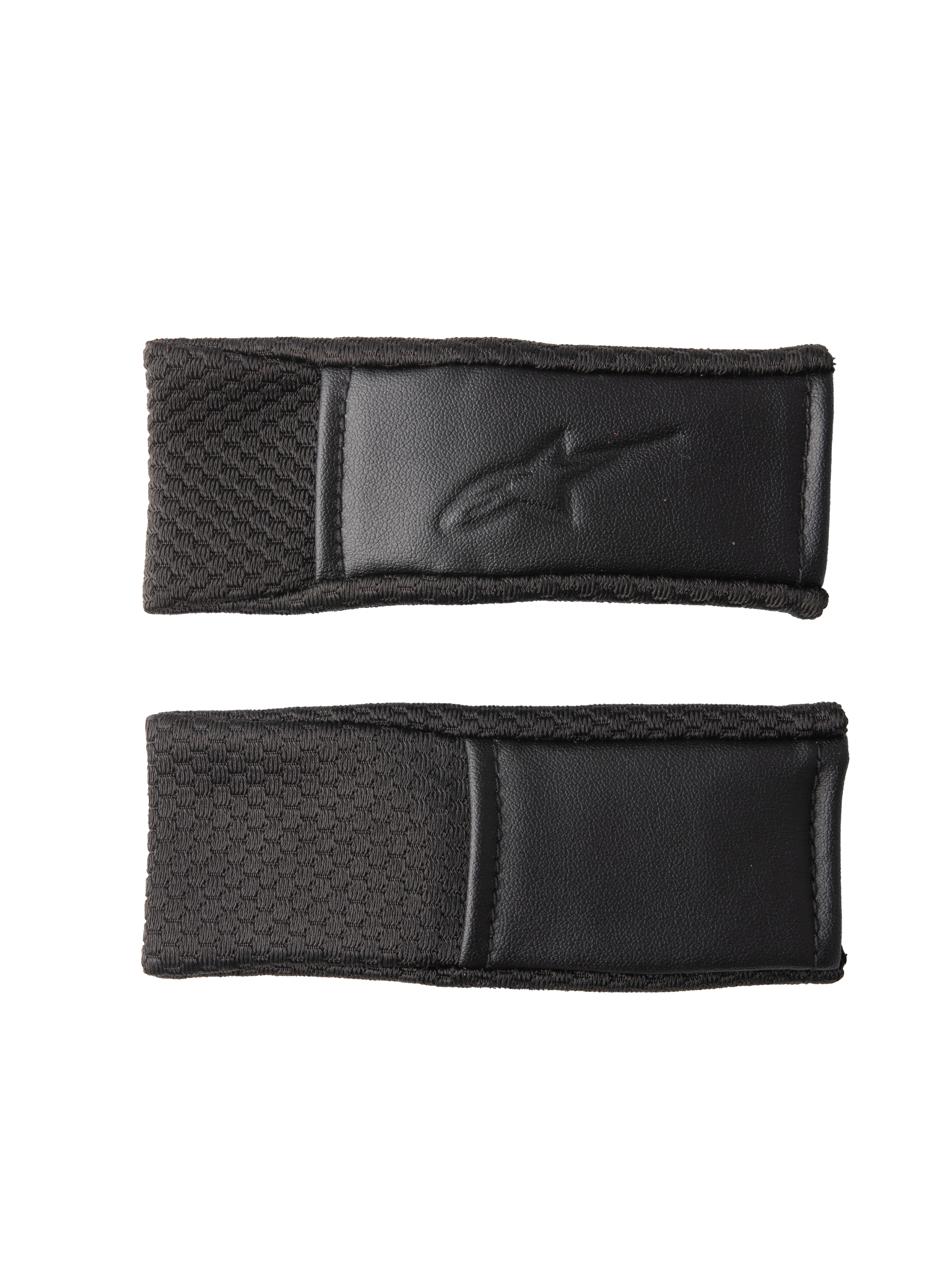 Alpinestars S-M7 set med hakremsskydd, svarta, utbytesöverdrag för hjälmremmar med texturerat greppmönster och präglad logotyp, sydda kanter, tillbehör för motocrosshjälmar