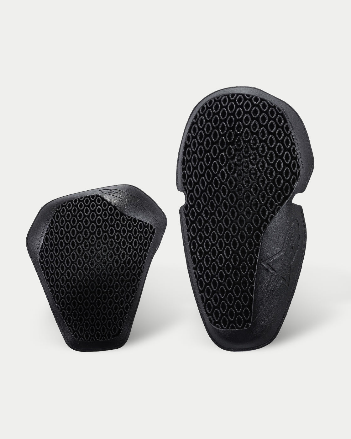 Alpinestars Nucleon Flex Plus Armor, motorcycle armor inserts, black, flexible ergonomic honeycomb structure for high levels of protection
