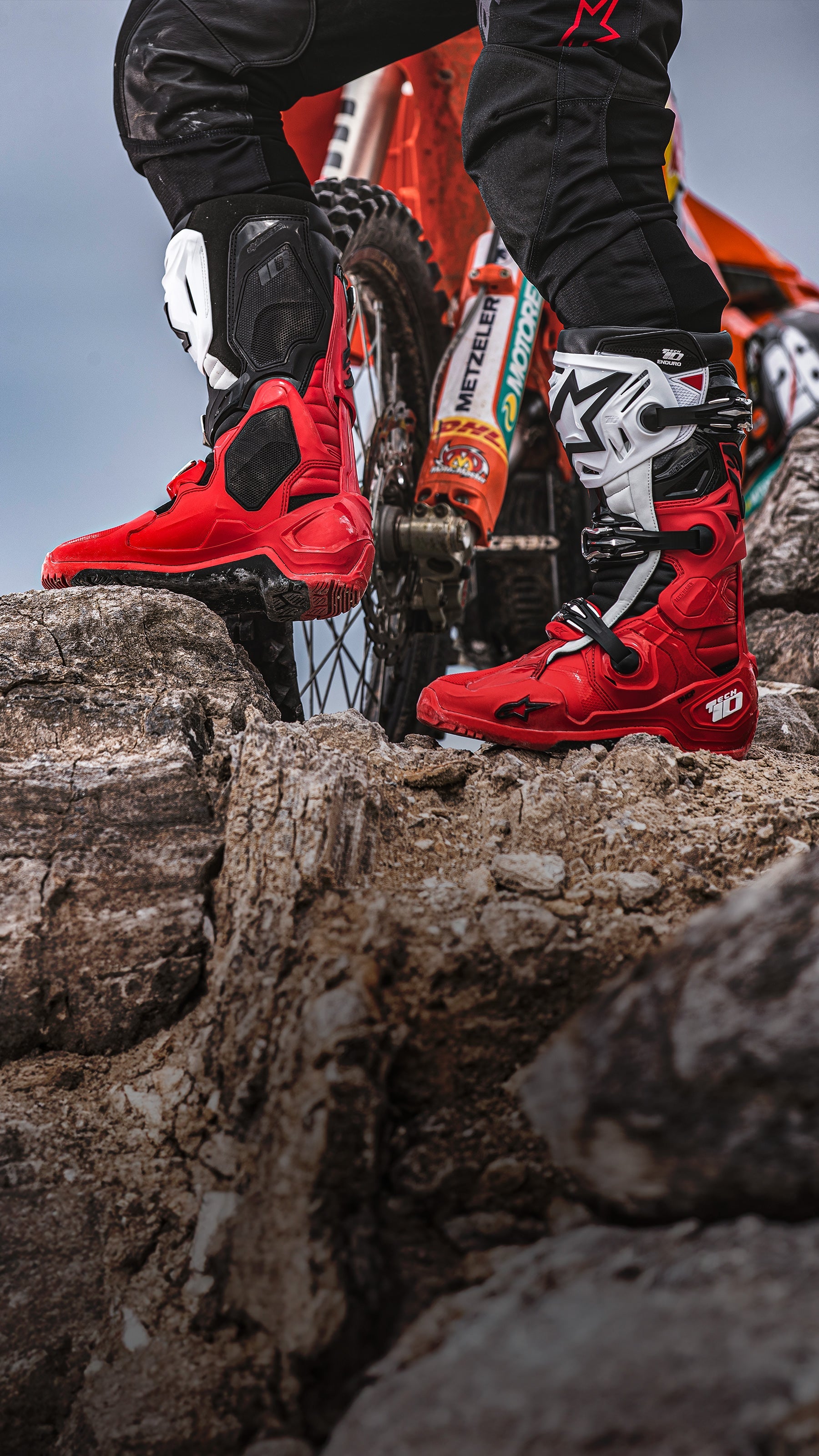 Tech 10 Enduro - Black MX Boots | Alpinestars®
